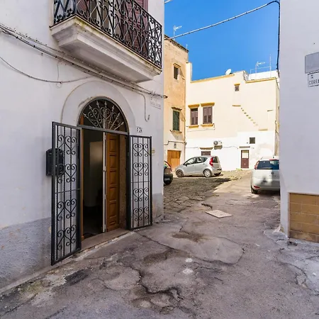 Gabriele Salento Apartment